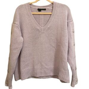 360 Sweater Size Medium Lilac Purple EUC P0680